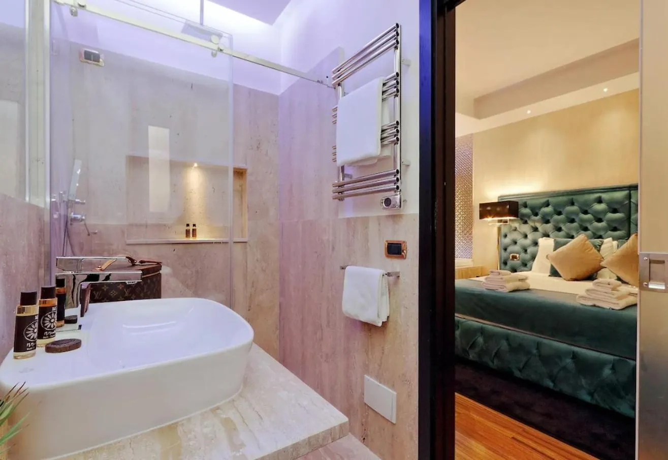 Duomo Luxury Design Apartment Milano 0*,
